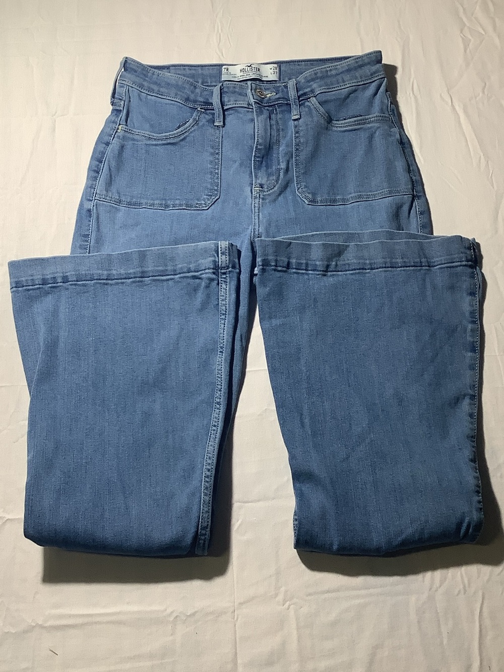 Hollister Light Wash Curvy High-Rise Vintage Flare Jeans 28W-31L